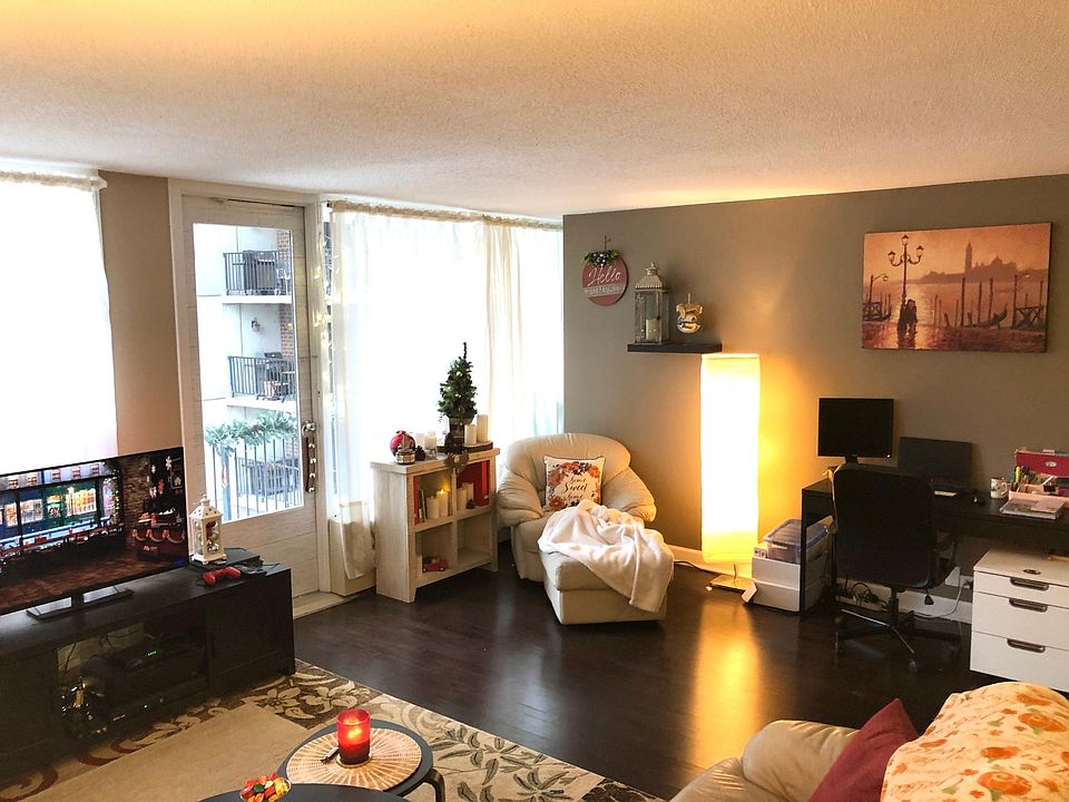 1st image of 1400 N State Pkwy APT 5B