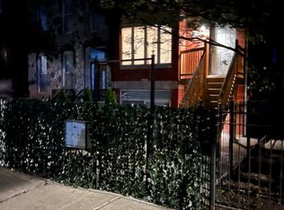 2418 W Grenshaw St #3, Chicago, IL 60612