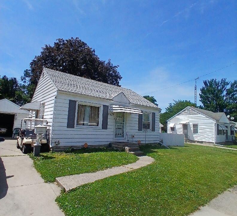 2nd image of 4429 Packard Rd