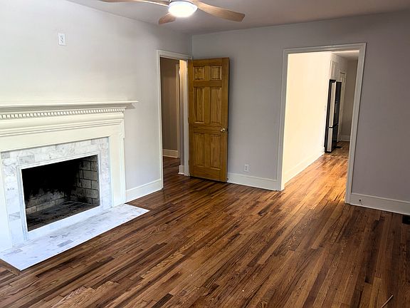 3rd image of 1043 Wando St