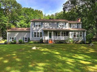 52 Field Rock Rd, Monroe, CT 06468
