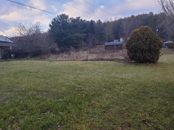 1855 Greenbriar Rd, Portsmouth, OH 45662