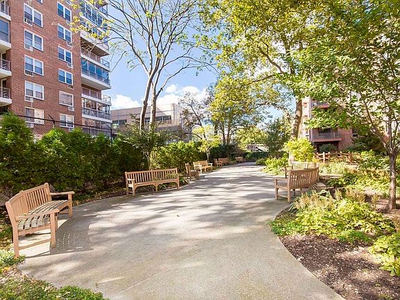 2nd image of 87-10 51st Ave APT 6U