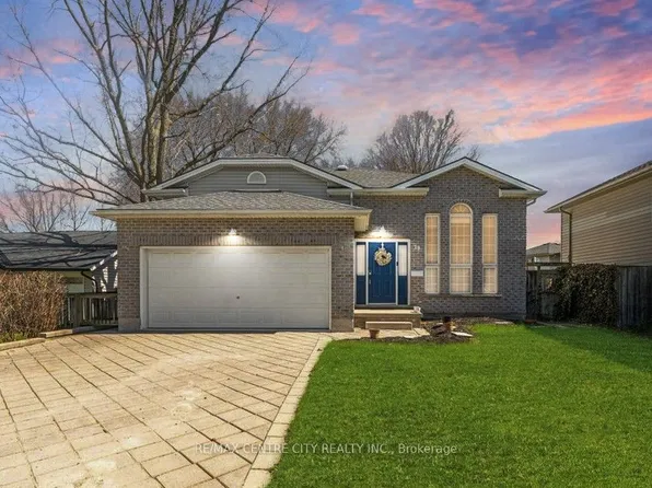 19 Dell Dr, Strathroy Caradoc, ON N7G 1C6