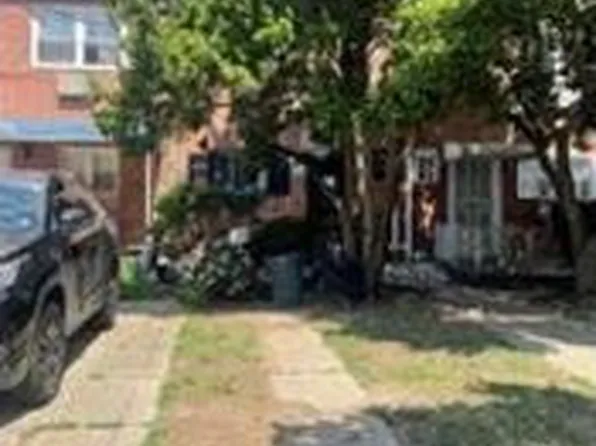 971 Schenck Avenue image 6 of 6