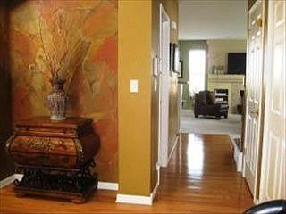 2nd image of 869 Savoy Ct