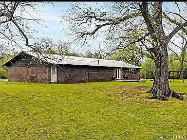 3 bed, 1720 sqft, $2,600 — Photo 2