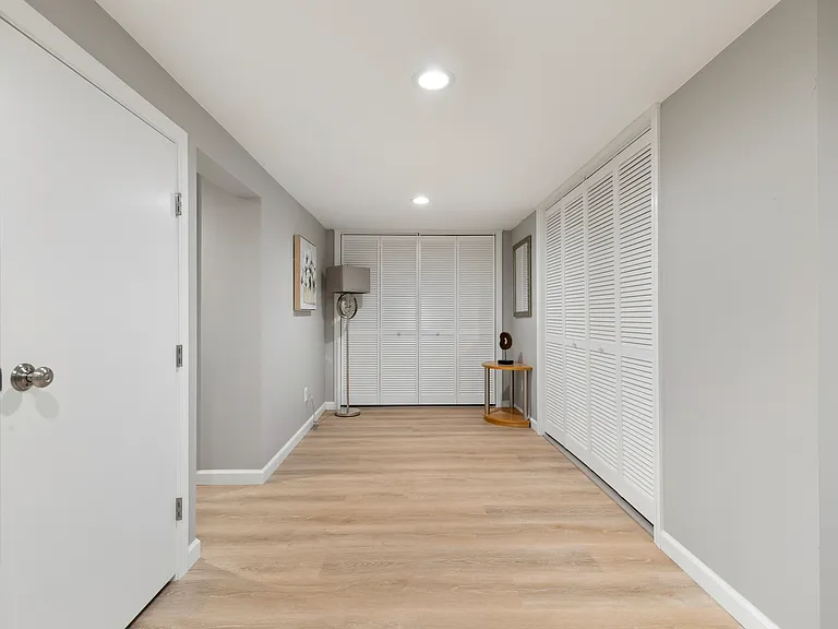 60 Indian Spring Rd — Photo 21