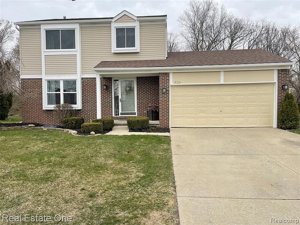 1st image of 836 Wildwood Ln