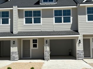 1165 S Powerline Rd #4, Nampa, ID 83686