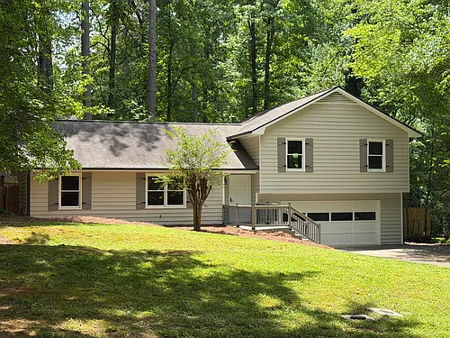 2137 N Landing Way Photo 1