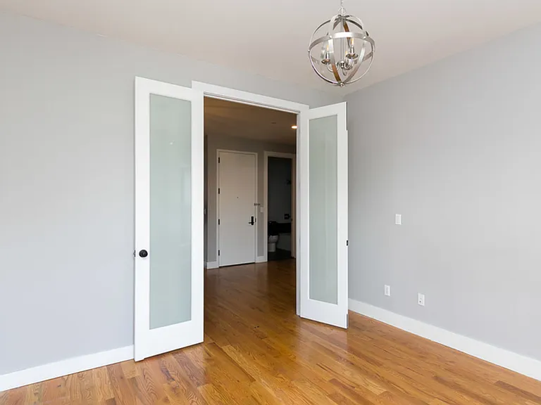 271 Martense St #3R — Photo 4