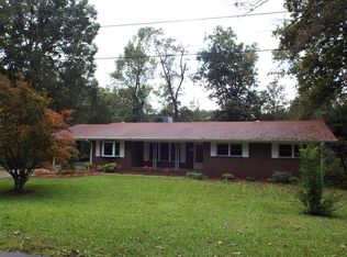 124 Forest Hill Rd, Bowdon, GA 30108