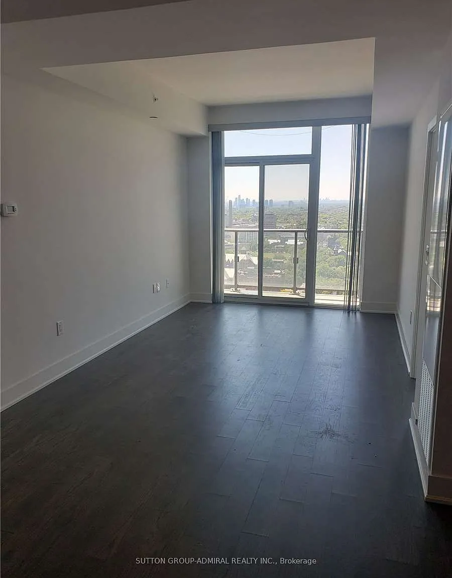 3 bed, $4,200 — Photo 2
