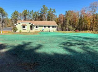 8 Sunny Ln, Sunapee, NH 03782