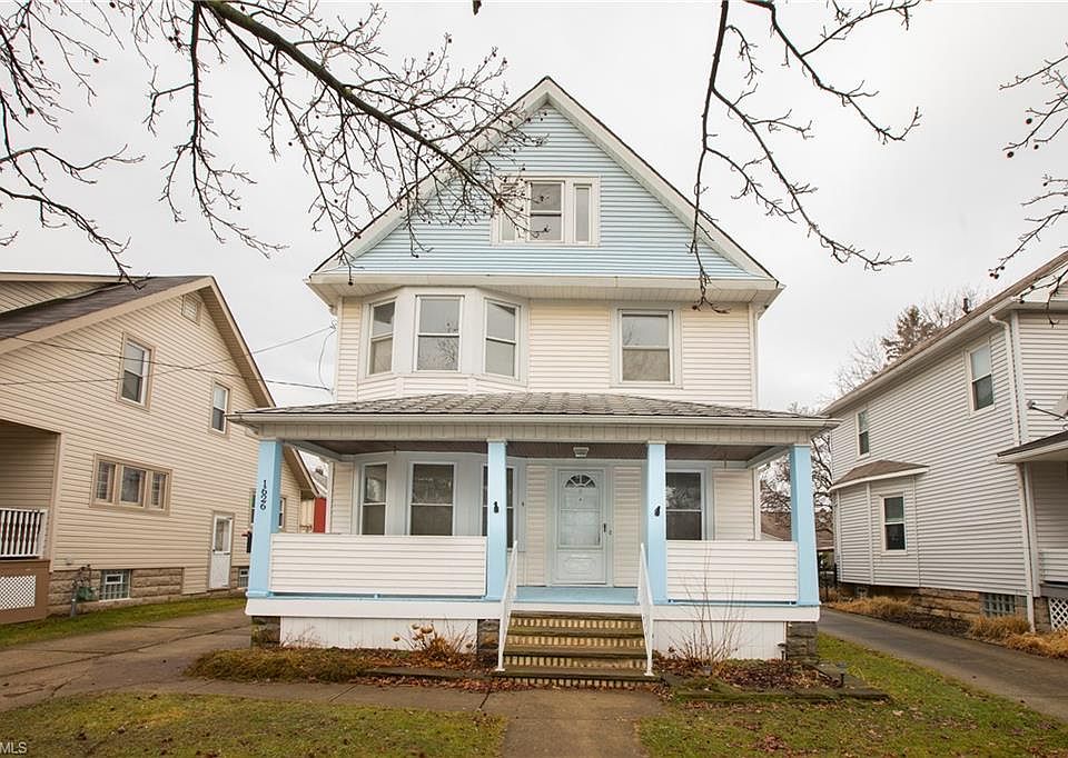 1st image of 1626 Rosewood Ave