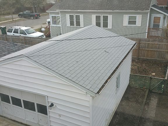 4th image of 1916 Beal Ave