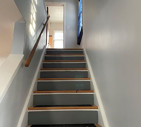2nd image of 513 Snyder Ave #1