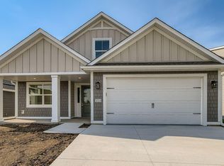 5054 Dale Ridge Rd, Woodbury, MN 55129