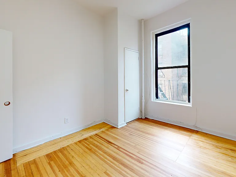 158 W 84th St #3D — Photo 5