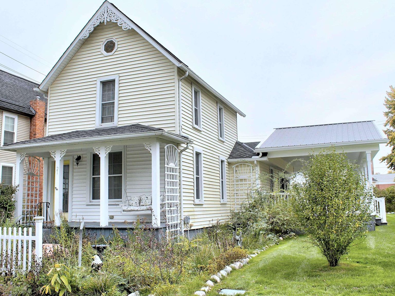 21 Gay St, Milan, MI 48160 Zillow