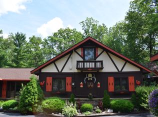 7873 W River Edge Dr, Irons, MI 49644