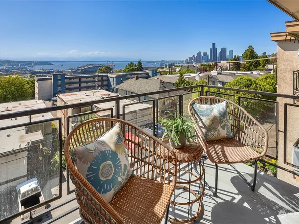 1723 13th Avenue S #402, Seattle, WA 98144