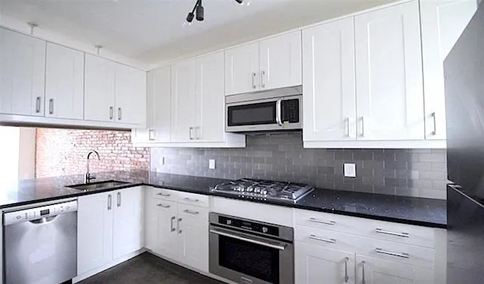 Rented by Parkway CRG Ltd. | media 18