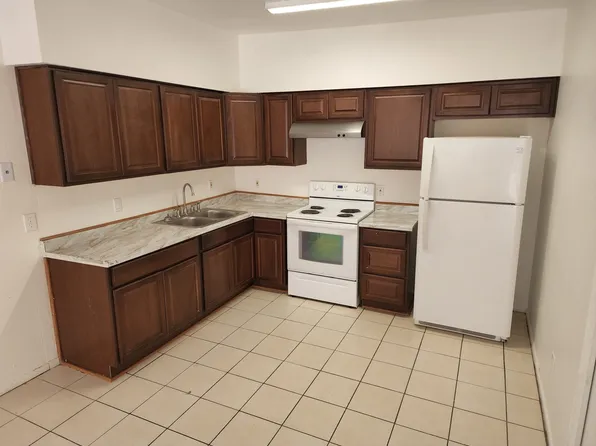 499 E Navajo Ave #4, Apache Junction, AZ 85119