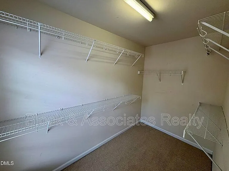 2705 Laurelcherry St — Photo 7