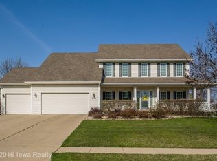 850 SE Oakleaf Ln, Waukee, IA 50263