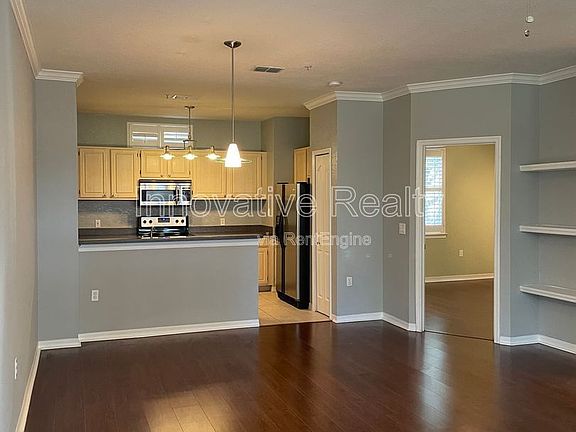 3rd image of 1516 Legacy Club Dr