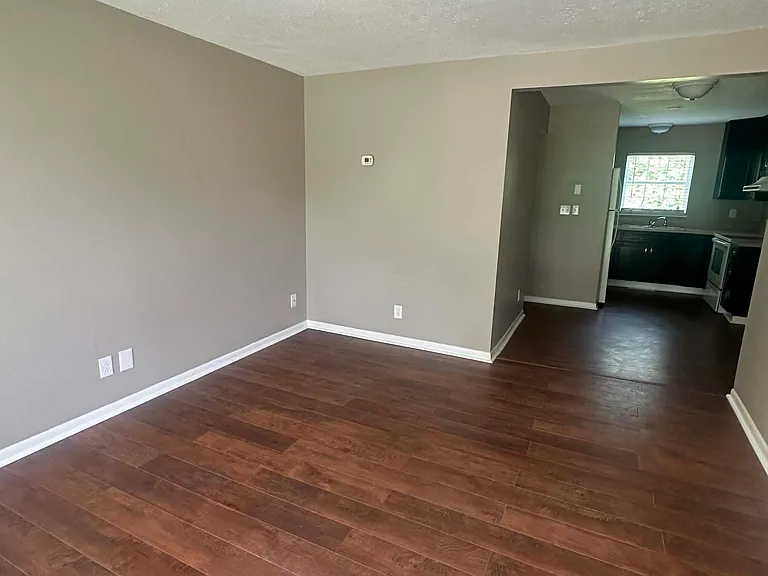 1713 Farmview Dr #A — Photo 2