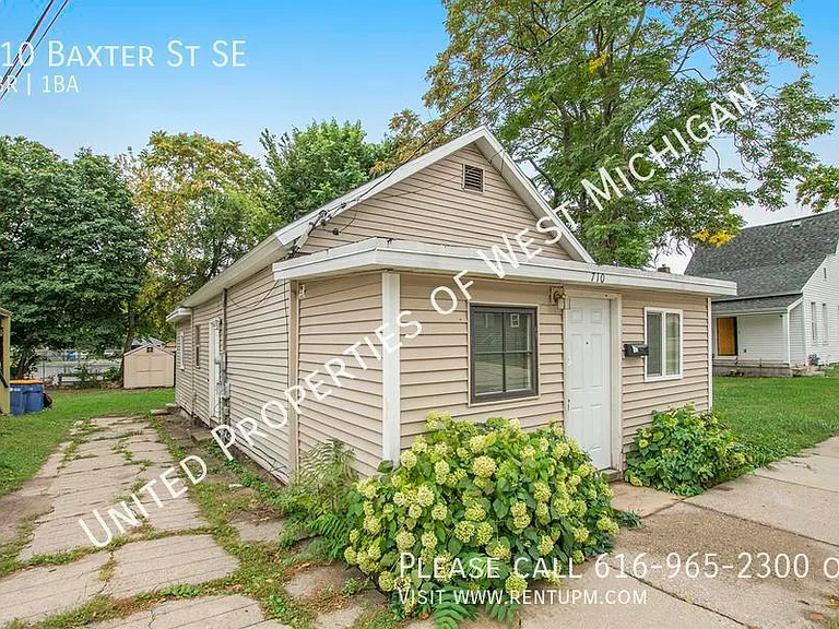 710 Baxter St SE — Photo 2