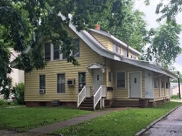 812 W Main St, Urbana, IL