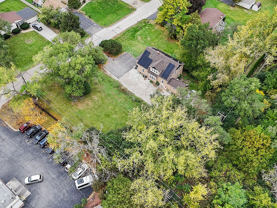 2nd image of 1171 S School St