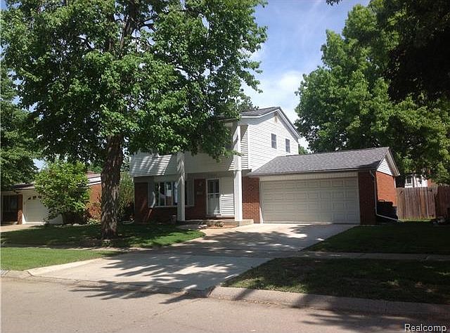 1st image of 35636 Canyon Dr