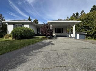 10 Beaulieu St, Saint Quentin, NB E8A 1A9