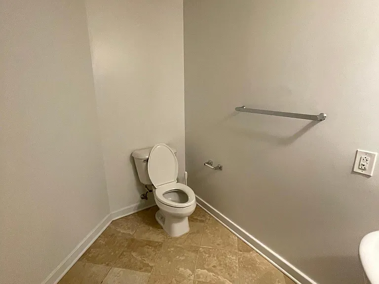 475 K St NW #814 — Photo 12