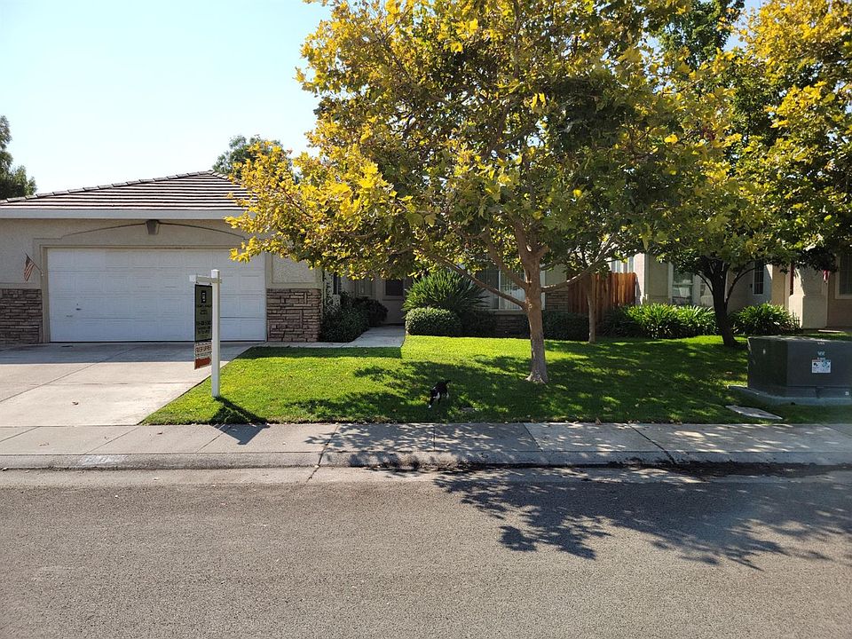 1st image of 901 Mallard Ct