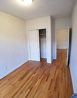 5th image of 369 Saint Johns Pl APT 1D