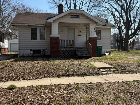 2058 N Union St, Decatur, IL 62526
