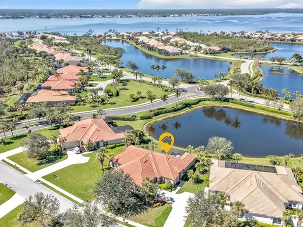 2676 Wax Myrtle Ct, Pt Charlotte, FL 33953