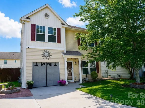 1445 Logan Patrick Ct, Gastonia, NC 28052