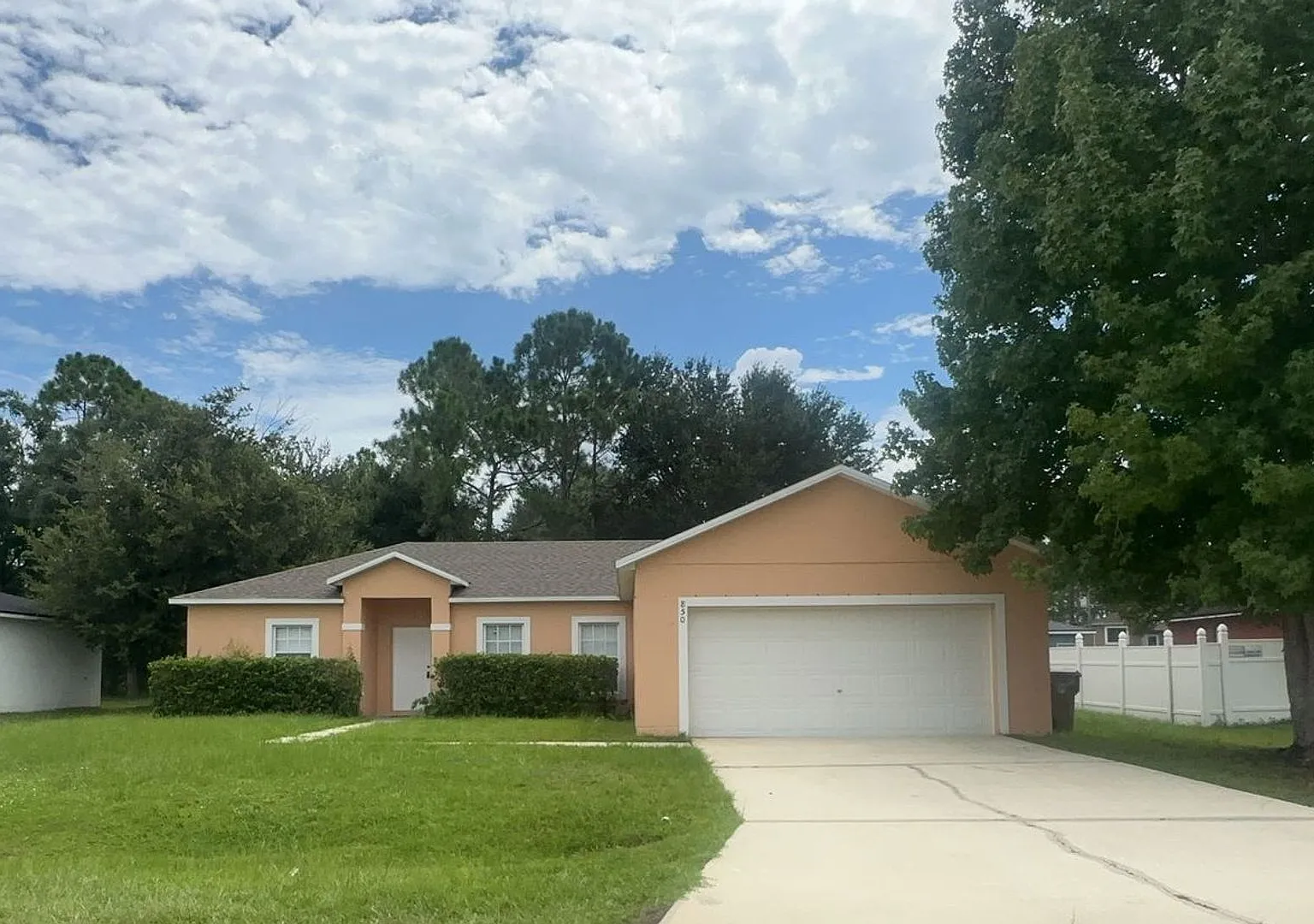 3/2 in Poinciana Kissimmee on the Osceola side with 2 car garage — Photo 1