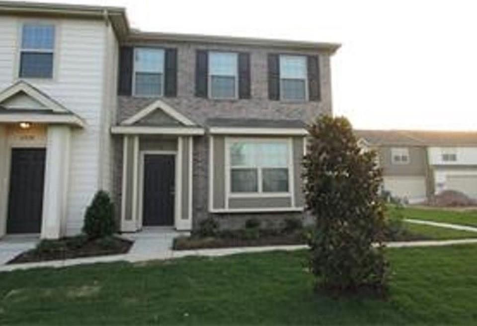 1st image of 6932 Carrington Ln