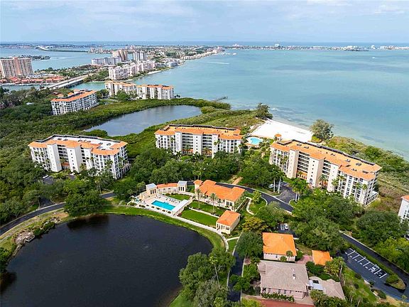 3rd image of 4737 DOLPHIN CAY LANE S #407