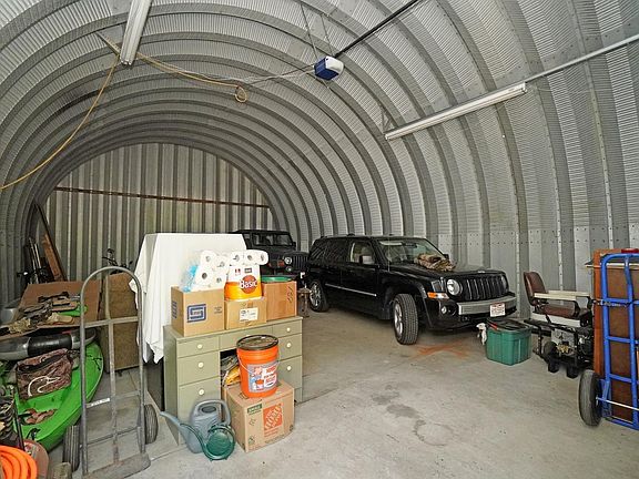5th image of 10445 Walkingfern Dr