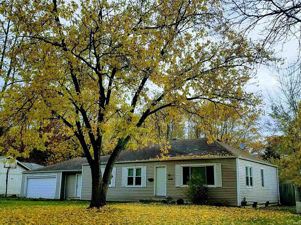 1st image of 5505 Standish Dr