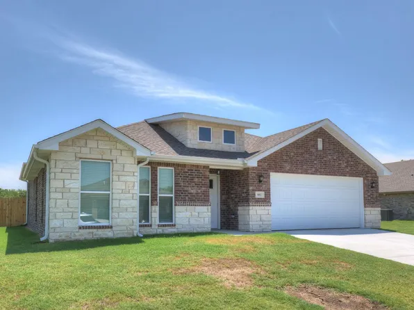 802 Delaney Dr, Carl Junction, MO 64834